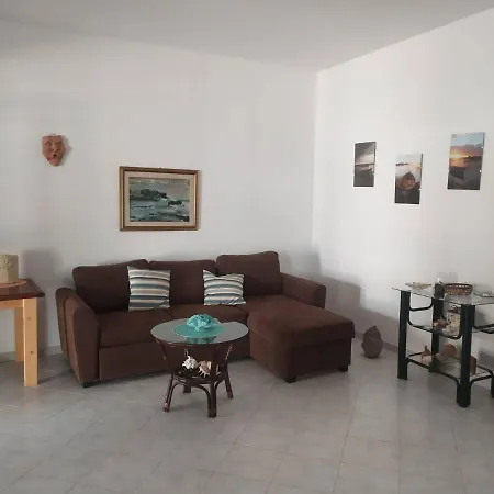 Ape Ines, Incantevole Casa Al Mare *
